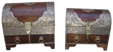 Gifts Items Furniture - Wooden Gujarati Jewellery Box