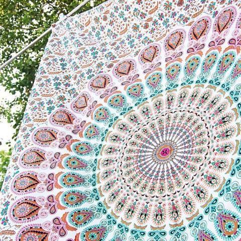 Indian hippie Bohemian Psychedelic Peacock Mandala Wall hanging Floral Gold Bedding Tapestry