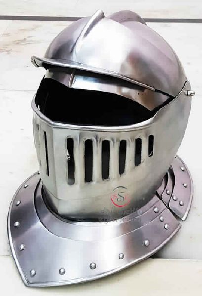 Knight Helmet