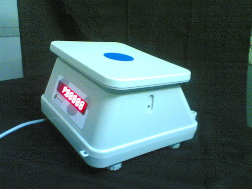 Electronic food scale, Feature : Compact, Light Weight
