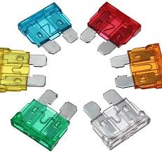 Plastic car fuse, for Automobile, Feature : Easy to Install, Longer service life, Dimensional Accuracy