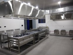 Aluminium Non Polished used restaurant equipment, Variety : Cabinet, Oven, Trolley, Table, Chimey