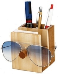 Wooden Brown Pen Holder, Size : 3 x 4 x 4 inches approx