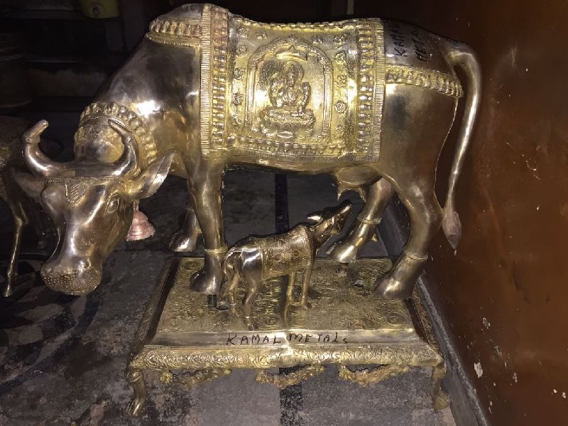 Brass Cow and Calf Statue, for Home, House, Feature : Rust Proof