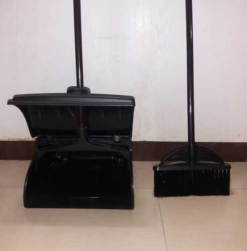 Mutha Plastic Dustpan, Color : Black, Grey