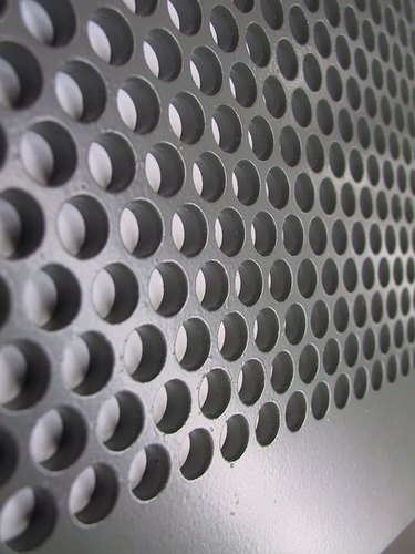 STATC Aluminium aluminum perforated sheets, Technique : Hot Rolled