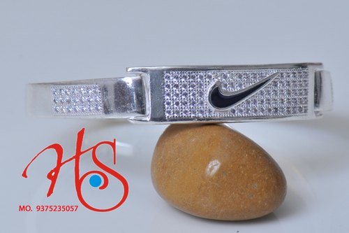 Gents Silver Bracelet, Occasion : casual