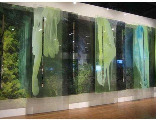 Rectangle Transparent Wall Glass