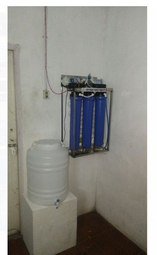 Bluemount Ac 230v 26kg ro water filter, Mounting Type : Wall-Mounted