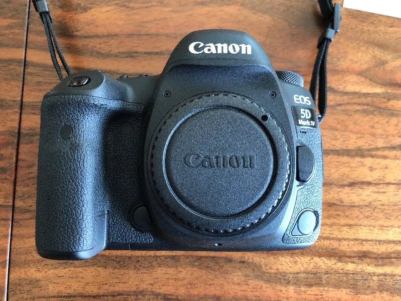 Canon EOS 5D MARK IV, Feature : Advanced Features, Bright Picture Quality, Easy To Operate, Effective Shoot