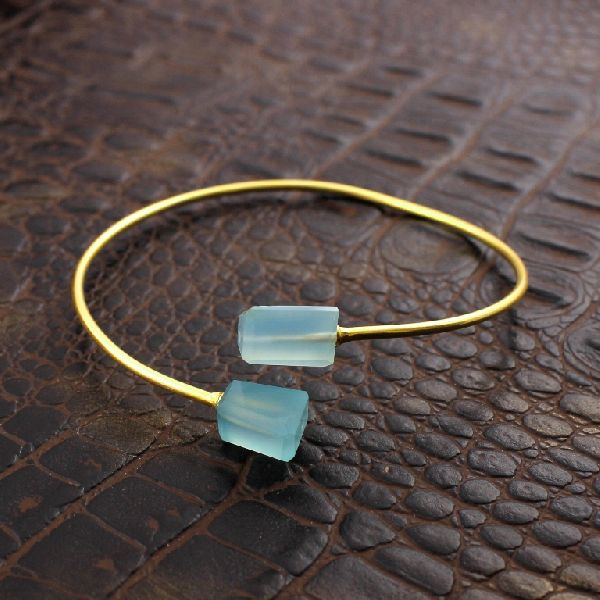 Blue Chalcedony Gemstone Bracelet, Size : 8x12mm