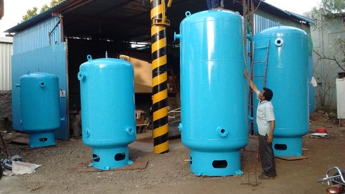 Round Electric Mild Steel Vertical Air Receiver Tank, Storage Capacity : 500-1000L