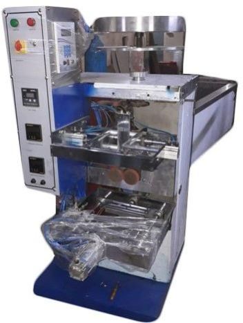 Namkeen Pouch Packing Machine, Voltage : 220 V