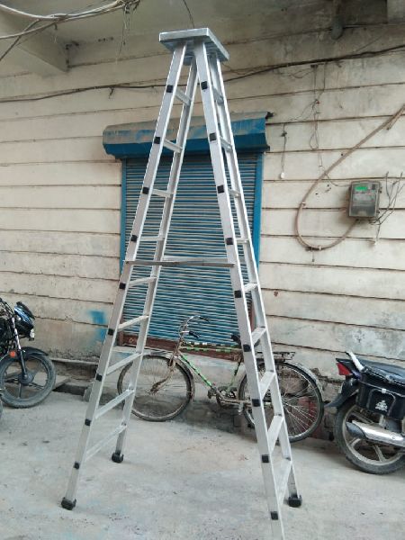 Silver Polished 10kg ALUMINIUM STOOL LADDER, for Home, Industrial, Feature : Durable, Foldable