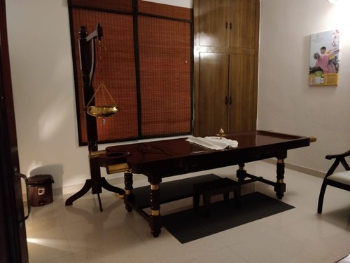 AJE Wood ayurvedic massage table, Table Width : 28 Inches, 31 Inches, 32 Inches