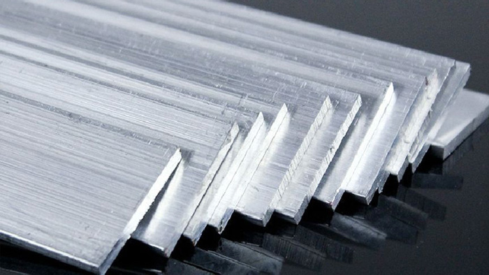 Rectangular aluminium bus bars, for Construction, Industry, Length : 3000-4000mm