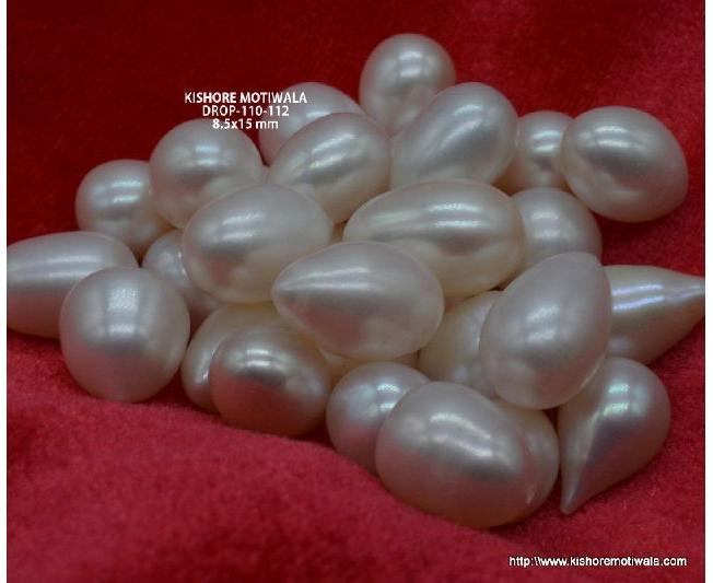DROP SHAPE FRESHWATER WHITE COLOR LOOSE PEARL