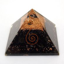 Orgone Amethyst Crystal Reiki Meditation pyramid, for Positivity, Color : Purple