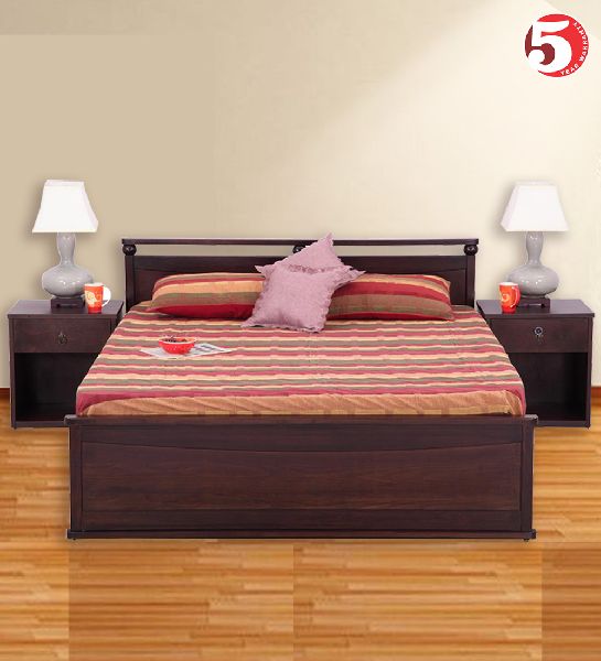 Classic King Size Bed, Feature :  Flat headboard.