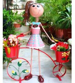 Big Girl Red bicycle Two pots Metal planters