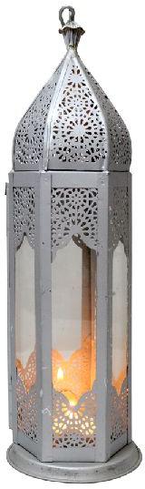 Metal candle holder lantern