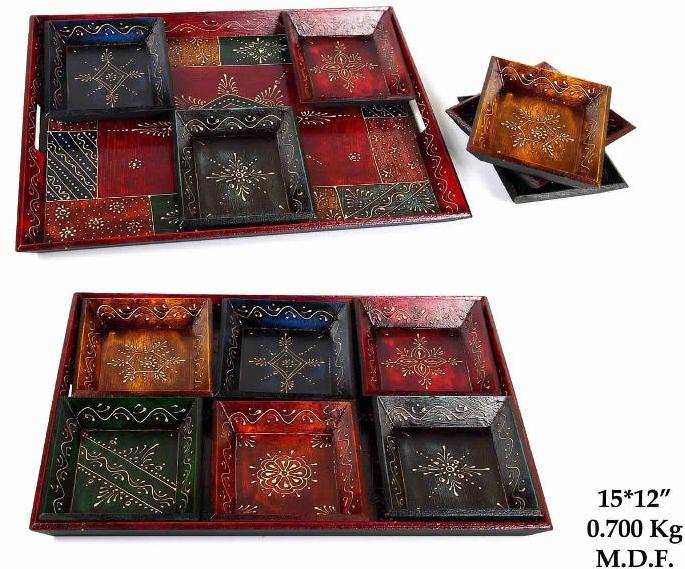 Handcrafted Sculpture WOODEN TRAY, Length : 37.5 cm