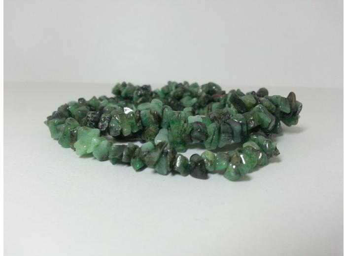 Natural Emerald Uncut Chips Beads Strand