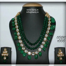 Kundan Pearl Necklace Set