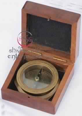 SSE Brass Compass With Box, Size : 2.5 inch