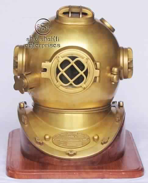 Divers Helmet With Base