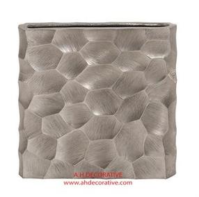 A.H Decorative Hammered Aluminum Flat Vase, Style : AMERICAN STYLE