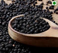 Organic black pepper, for Cooking, Style : Dried