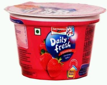Britannia Dailyfresh Strawberry Flavoured Yogurt, Feature : Hygienically Packed, Healthy, Delicious