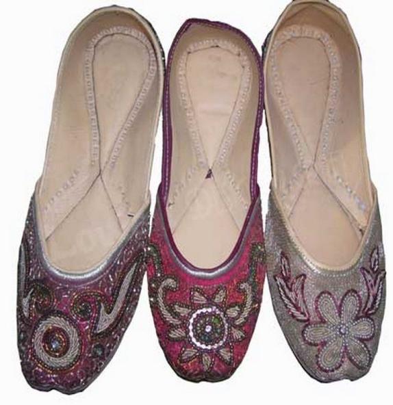 DABCA EMBROIDERY SHOES