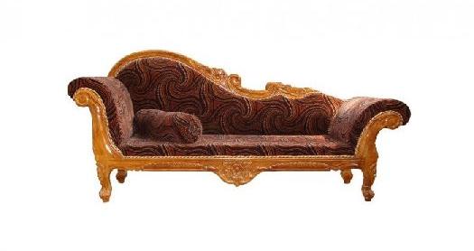 Beautiful Hand Carved Diwan from Teak Wood