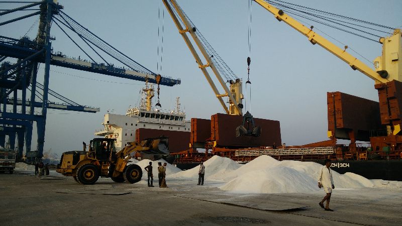 Edible Grade Salt, Packaging Type : Bulk Vessel