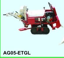 AG05-ETGL Mini Hand Operated Combine Harvester