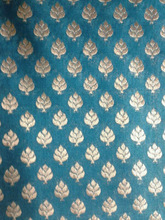 Polyester / Metallic / Cotton Yarn Dyed banarasi brocade fabric, Technics : Woven