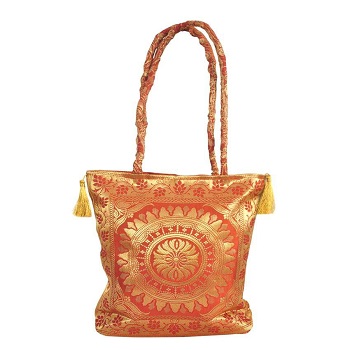 Kanya libas Ladies Handbag, Pattern : Embroidery