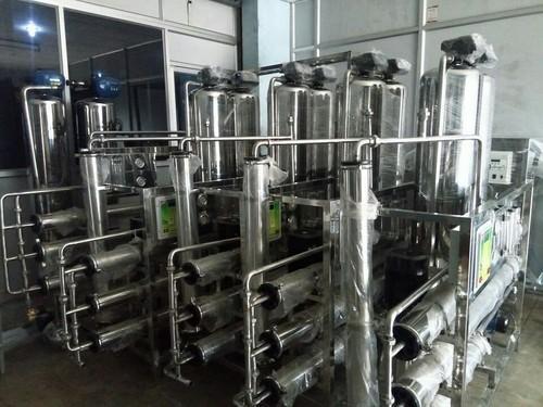 Electric Automatic 2000-3000 LPH RO Plant, Power : 6-9kw