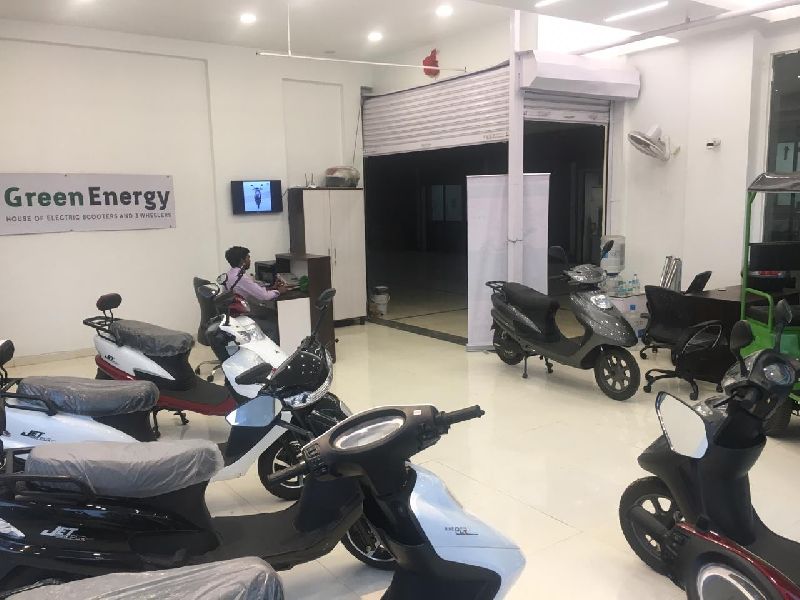Greaves/ Ampere Aluminium Battery Operated Scooters, Certification : ARAI Certified