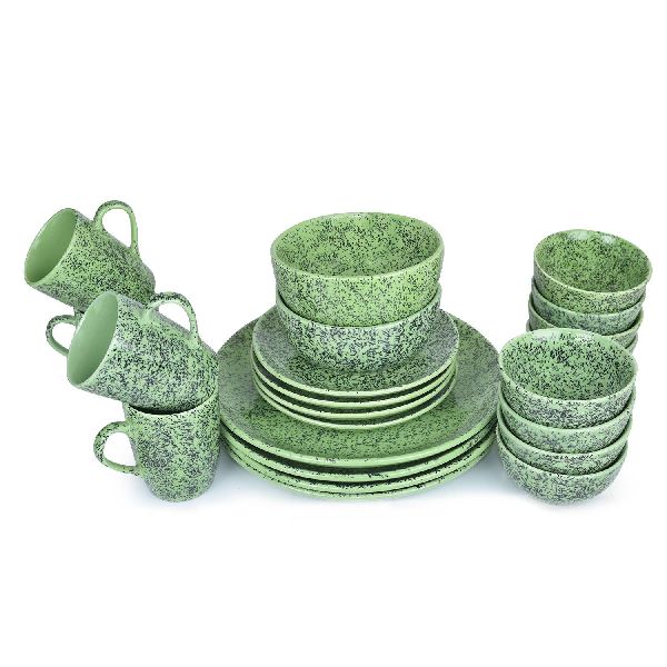 Ceramic Green 22 piece Dinner Set