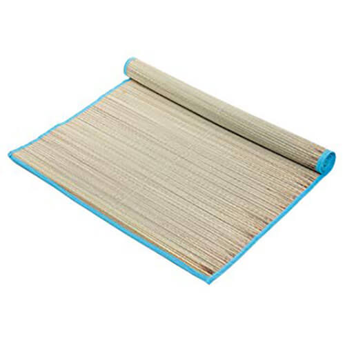 Straw beach mat