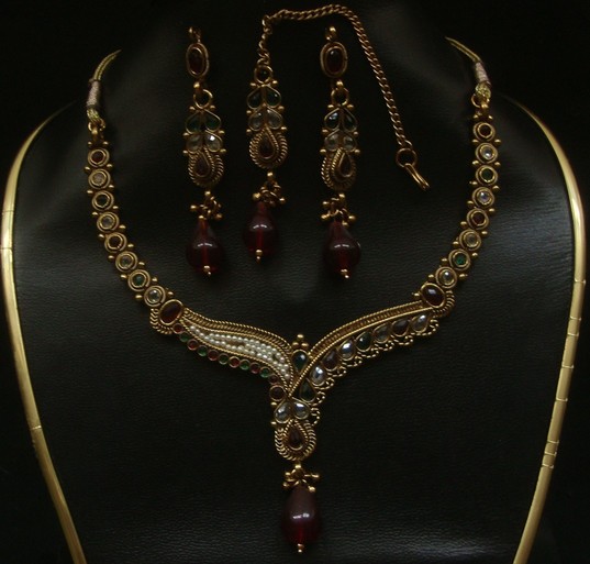 Polki jewelry necklace set
