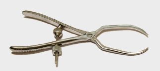 Metal Hayton Williams Forceps, for Clinic Hospital, Feature : Rust Proof