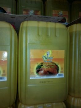 Vegetable Cooking Oil, Brand Name : Tiona