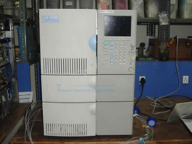 Integrated HPLC system