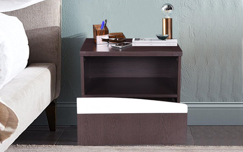 Bed side table