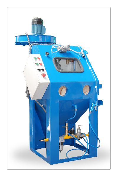 Wet blasting machine