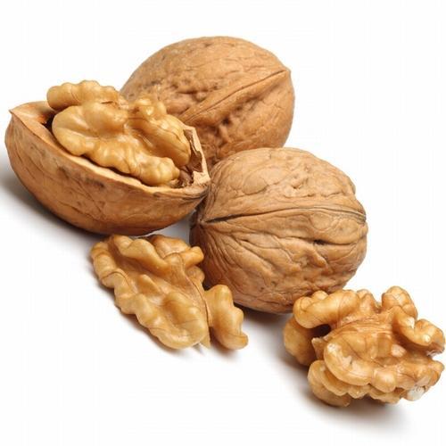 Natural Walnut Kernels, for Health Care, Milk Shakes, Style : Dried